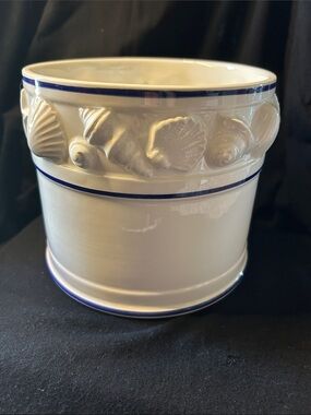 Tiffany & Co. Cream Ceramic Planter hand painted Navy trim